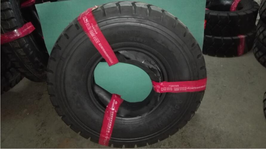 9.00-16 Chaoyang tire.